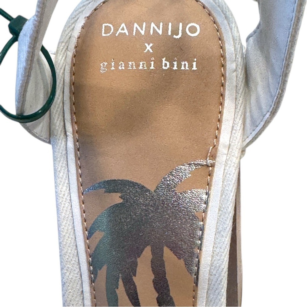 Gianni Bini DAISY White Denim Studded Platform Sandals - Picture 5 of 12